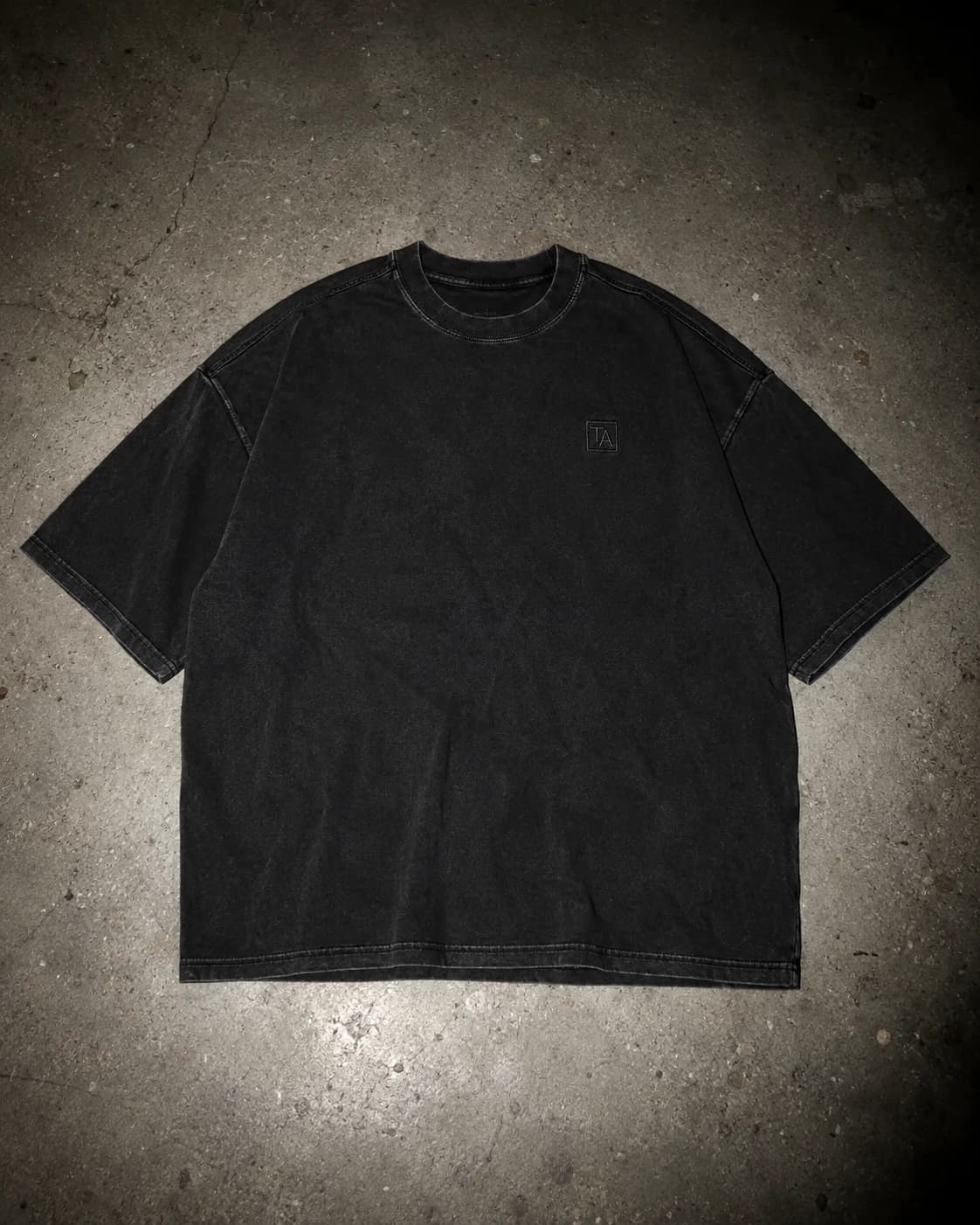 Transmission 001 Tee — front, flat